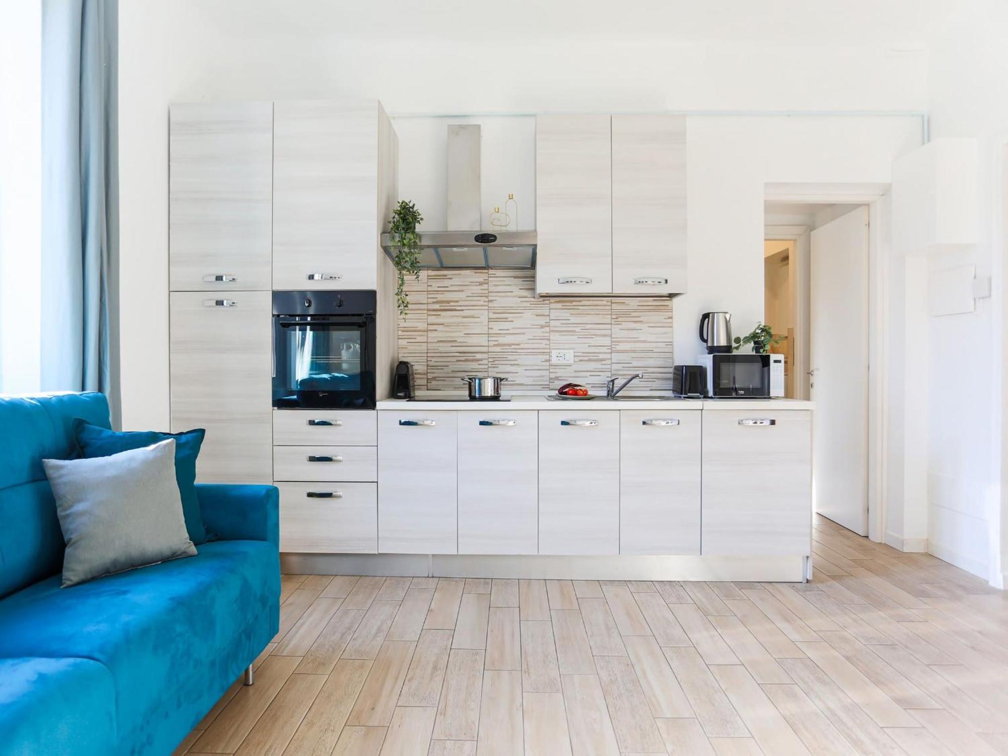 The Best Rent - Spacious Two Bedrooms Apartment Near Porta Romana — Photos 1
